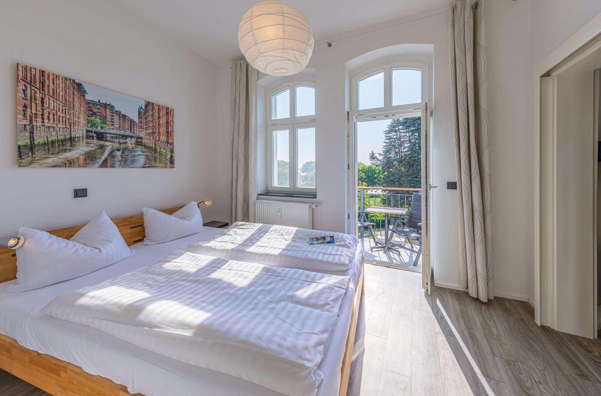 Altstadtapartment Carli- Komfortable Ferienwohnung Im Herzen Von Waren Eksteriør bilde